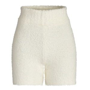 NWT: Skims Cozy Knit Short in Bone
